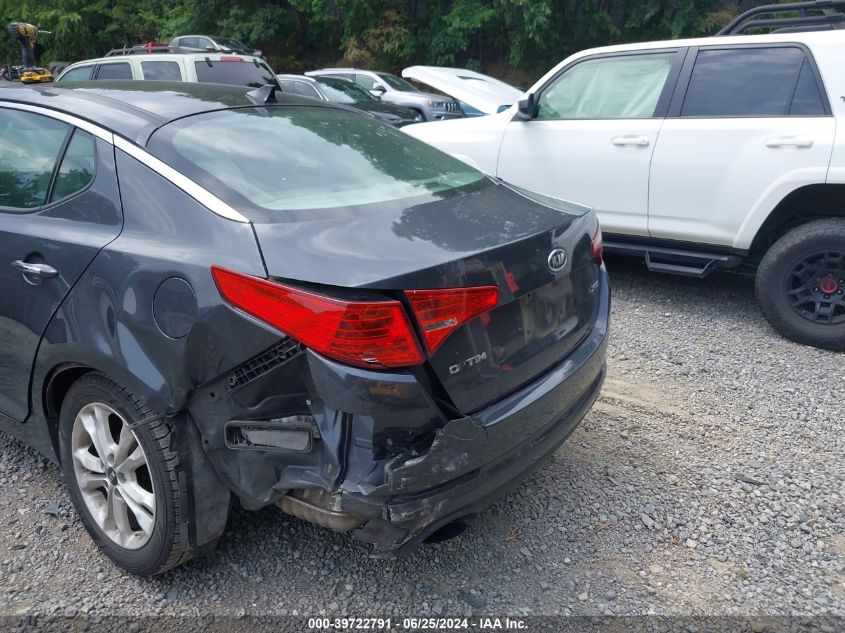 2011 Kia Optima Ex/Sx VIN: KNAGN4A71B511725 Lot: 39722791