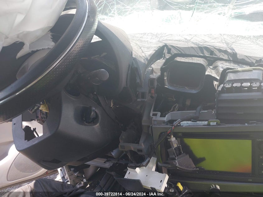 2013 TOYOTA COROLLA S/LE - 5YFBU4EE2DP090823