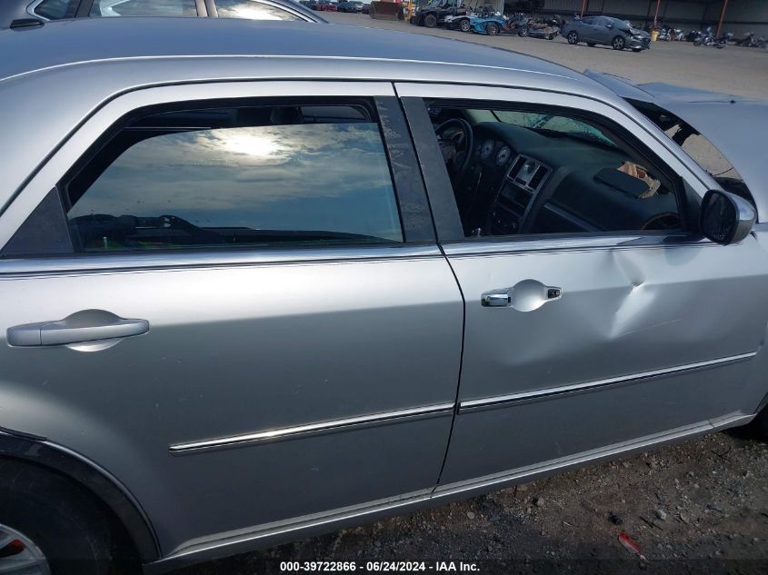 2010 Chrysler 300 Touring/Signature Series/Executive Series VIN: 2C3CA5CV1AH167032 Lot: 39722866