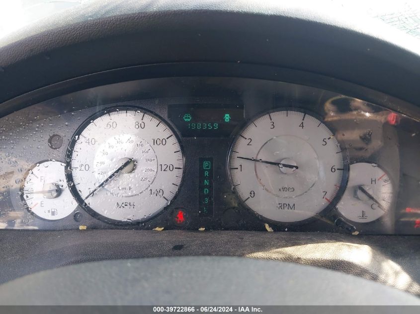 2010 Chrysler 300 Touring/Signature Series/Executive Series VIN: 2C3CA5CV1AH167032 Lot: 39722866