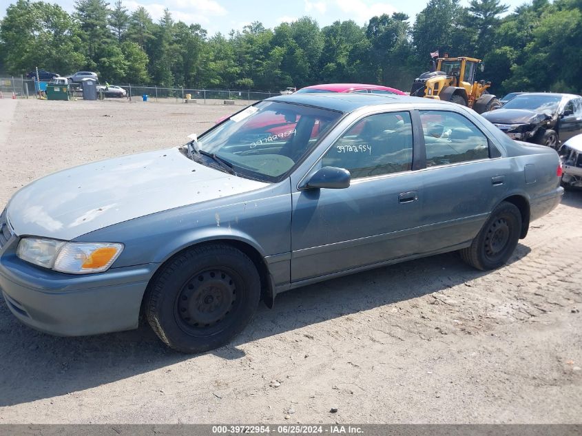 2000 Toyota Camry Le VIN: JT2BG22K0Y0435796 Lot: 39722954
