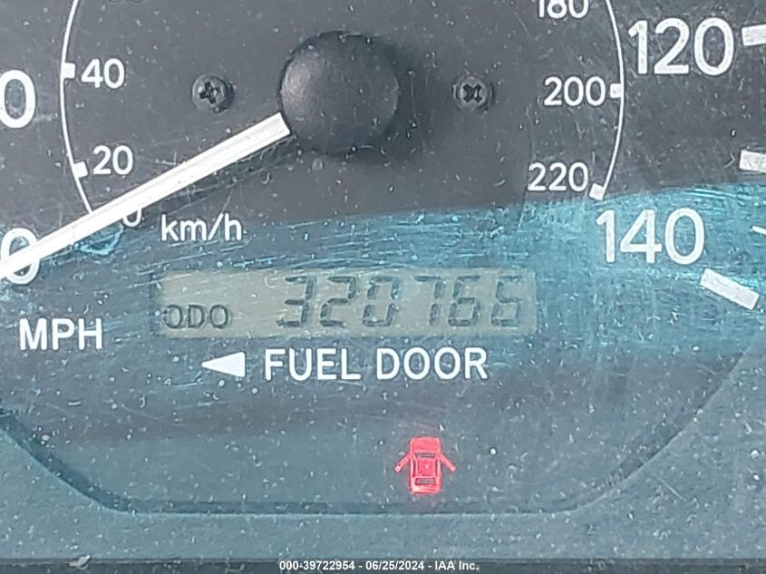 2000 Toyota Camry Le VIN: JT2BG22K0Y0435796 Lot: 39722954