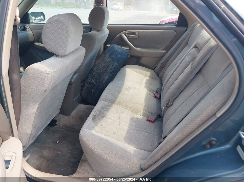 2000 Toyota Camry Le VIN: JT2BG22K0Y0435796 Lot: 39722954