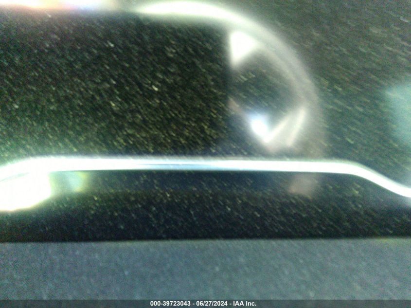 2022 GMC Sierra 1500 4Wd Short Box Denali VIN: 3GTUUGED4NG674682 Lot: 39723043