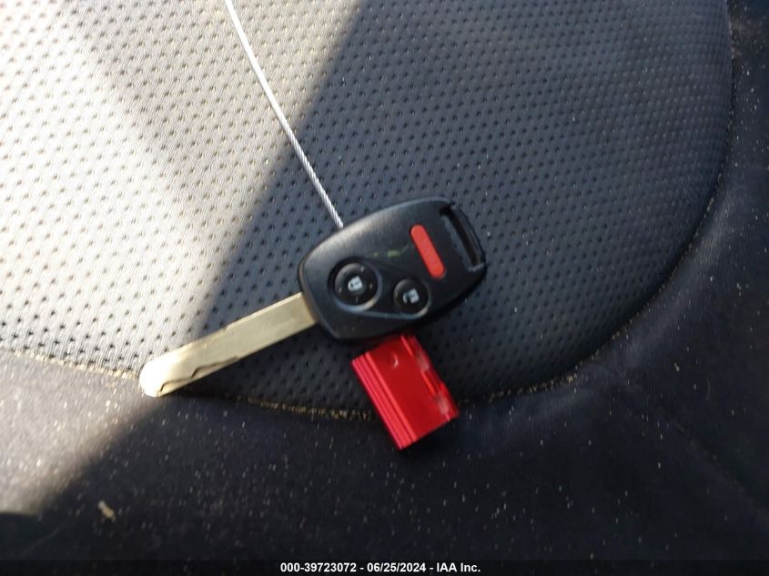 2008 Honda Fit Sport VIN: JHMGD37658S033699 Lot: 39723072