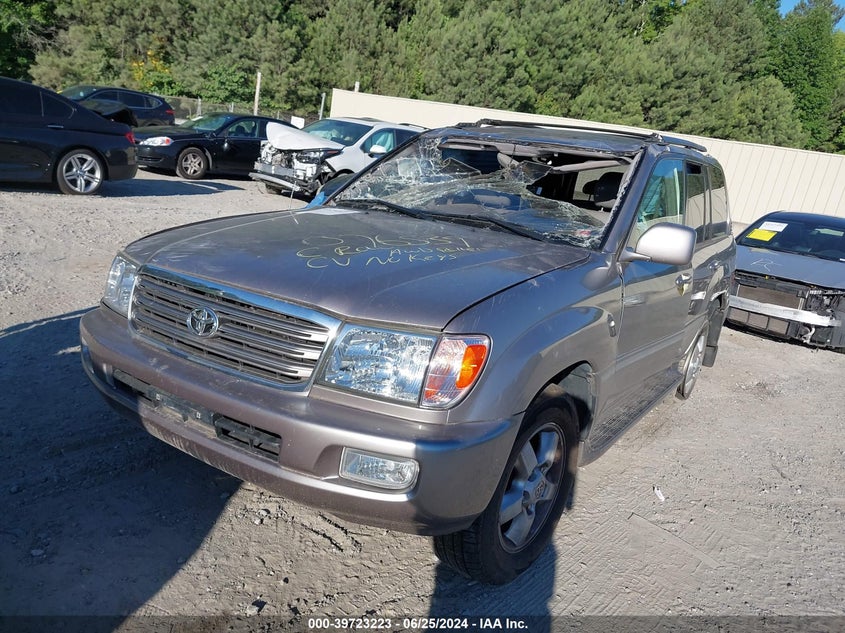 2005 Toyota Land Cruiser V8 VIN: JTEHT05J352076539 Lot: 39723223