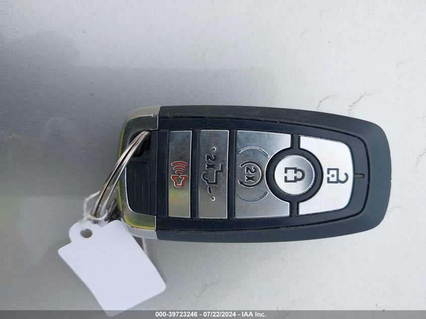 2018 Ford F-250 Platinum VIN: 1FT7W2B61JEB71418 Lot: 39723246