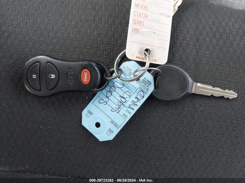 2002 Jeep Grand Cherokee Laredo VIN: 1J4GW48S12C203663 Lot: 39723262