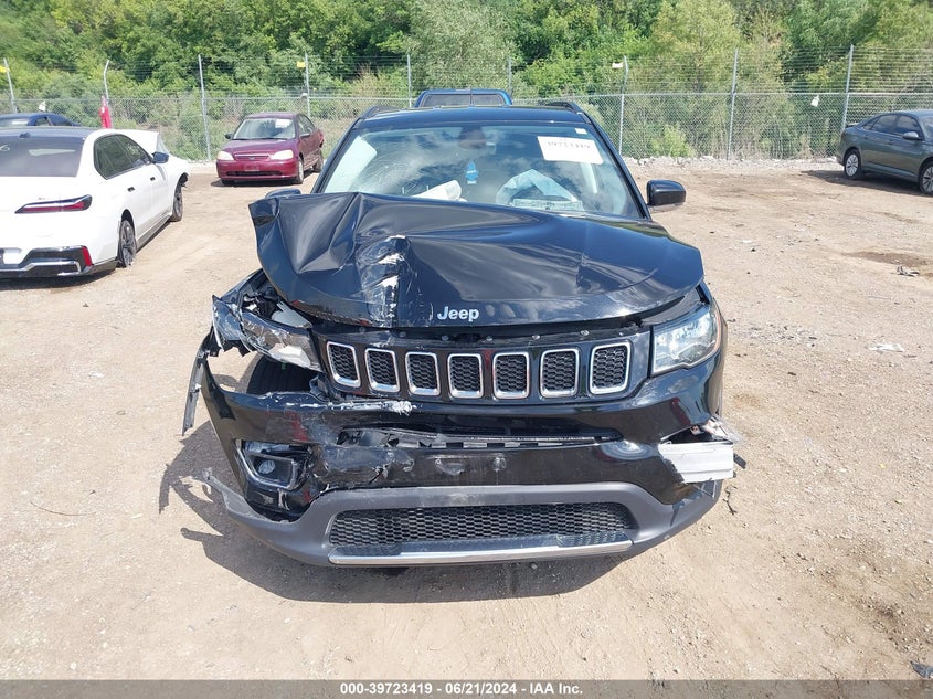 VIN 3C4NJDCB1JT190600 2018 JEEP COMPASS LIMITED 4X4