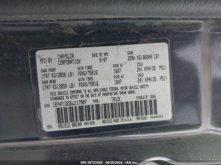 1998 Dodge Ram 1500 VIN: 1B7HF13Z2WJ117907 Lot: 39723420