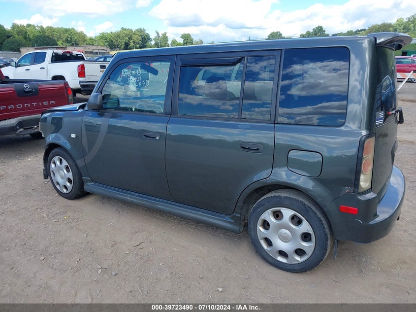 2005 Scion Xb VIN: JTLKT324050188323 Lot: 39723490