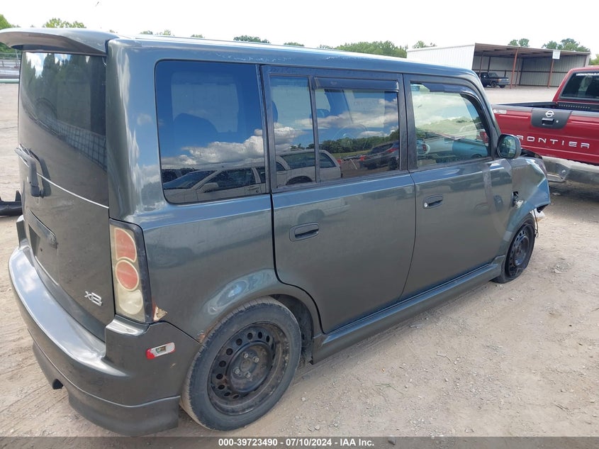 2005 Scion Xb VIN: JTLKT324050188323 Lot: 39723490