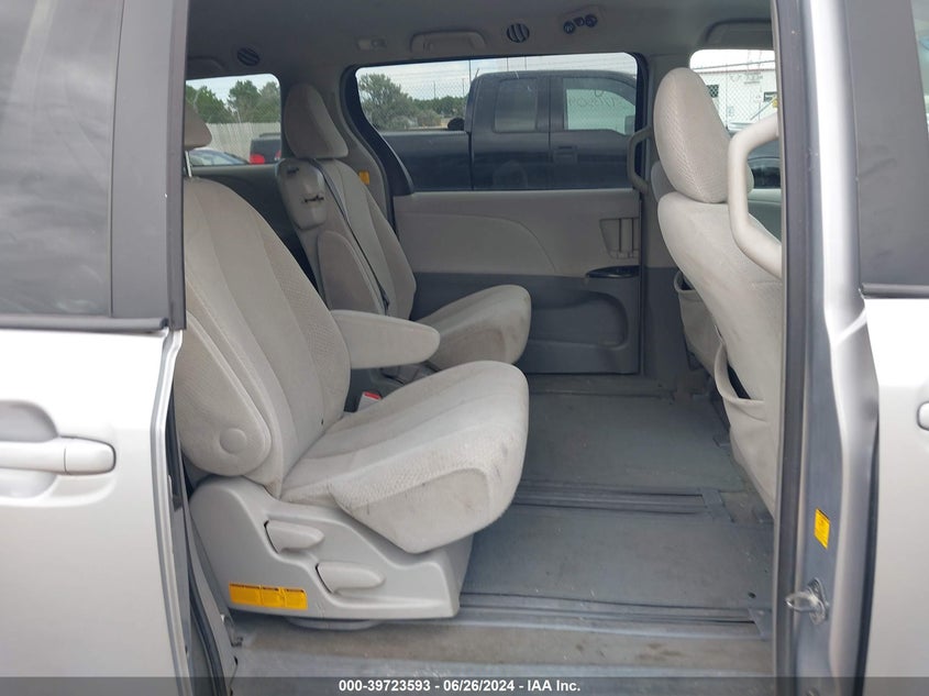 2012 Toyota Sienna Le 8 Passenger VIN: 5TDKA3DC1CS014311 Lot: 39723593