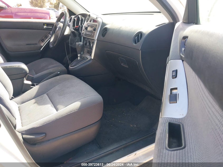 2006 Toyota Matrix Xr VIN: 2T1KR32EX6C583944 Lot: 39723613