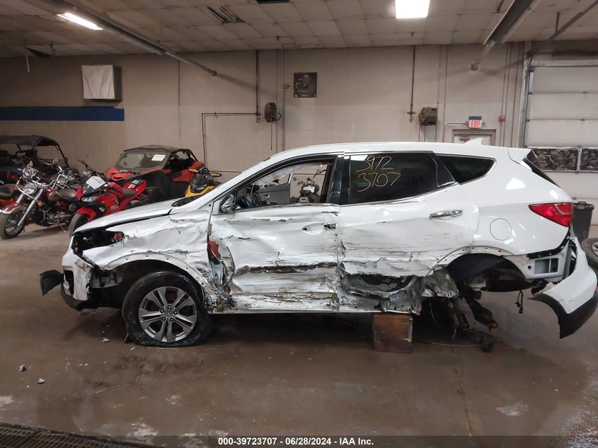 2016 Hyundai Santa Fe Sport 2.4L VIN: 5XYZTDLB8GG369695 Lot: 39723707