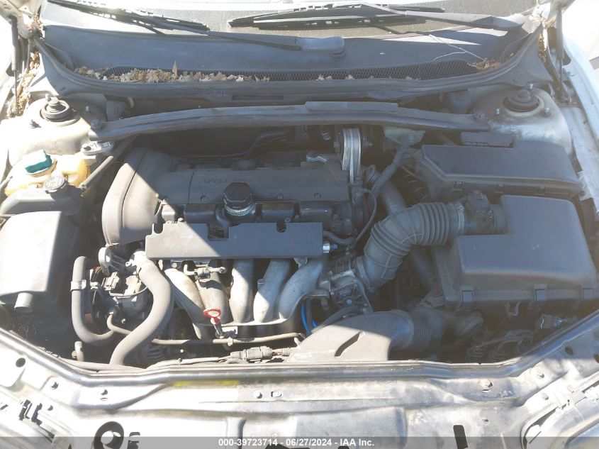 2001 Volvo S60 2.4 VIN: YV1RS61R812086305 Lot: 39723714