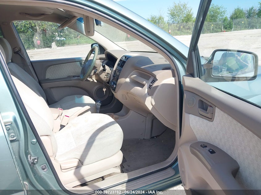 2008 Kia Sportage Lx VIN: KNDJF724387455701 Lot: 39723782