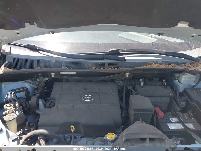 2015 Toyota Sienna Le 8 Passenger VIN: 5TDKK3DC9FS539974 Lot: 39723857