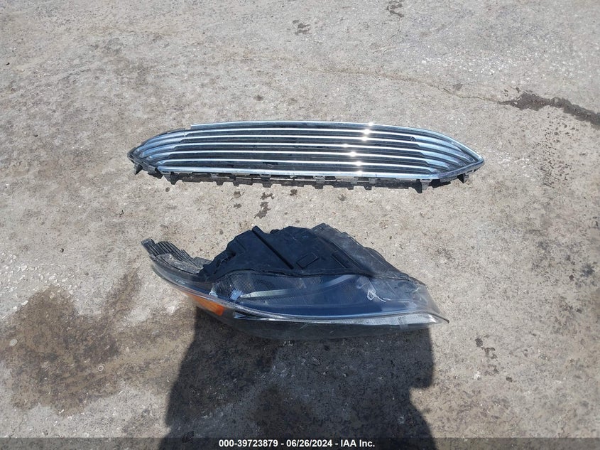 2015 FORD FOCUS TITANIUM - 1FADP3N21FL361579