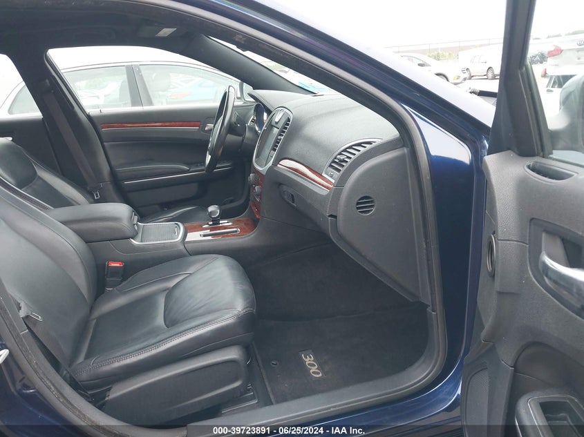 2013 CHRYSLER 300 - 2C3CCAAG7DH647863