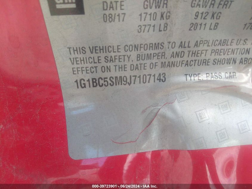 2018 Chevrolet Cruze Ls Auto VIN: 1G1BC5SM9J7107143 Lot: 39723901