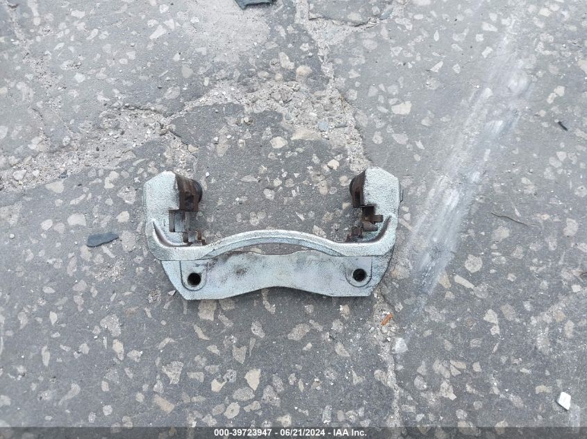 2007 Toyota Rav4 Base V6 VIN: JTMBK33V576020716 Lot: 39723947