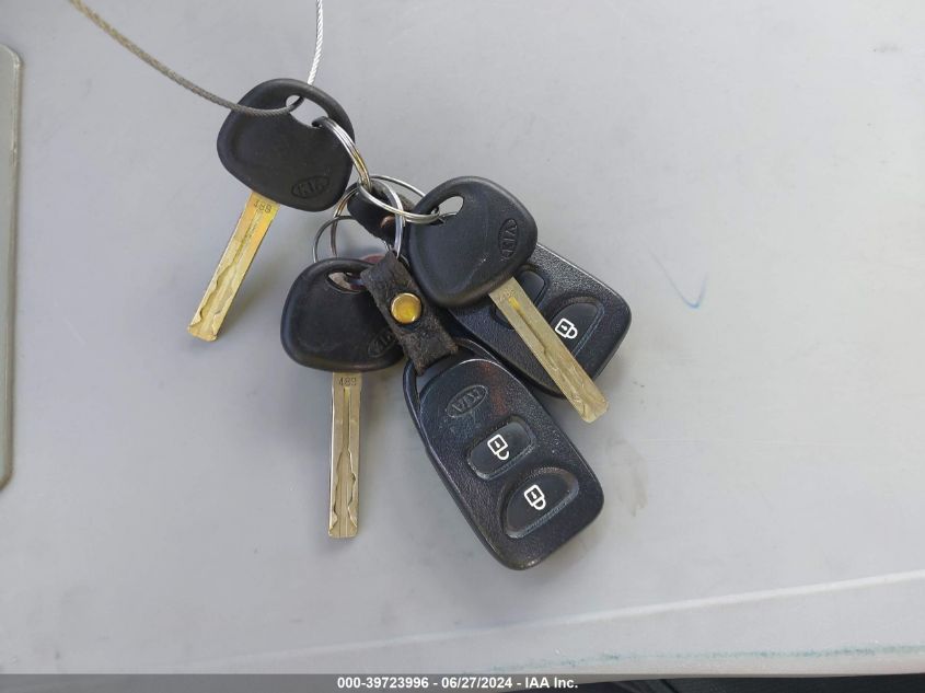 2013 Kia Sorento Lx VIN: 5XYKT3A63DG384778 Lot: 39723996