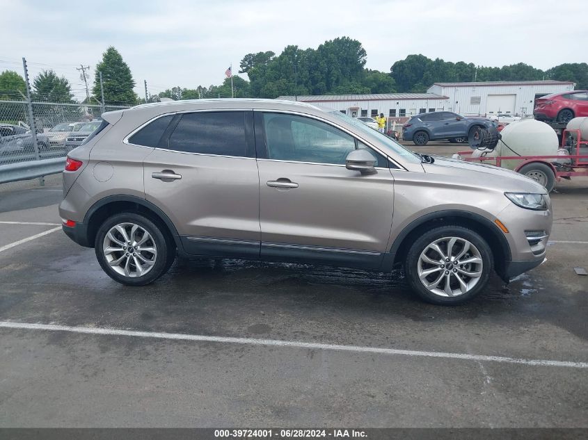 2019 Lincoln Mkc Select VIN: 5LMCJ2D99KUL37219 Lot: 39724001