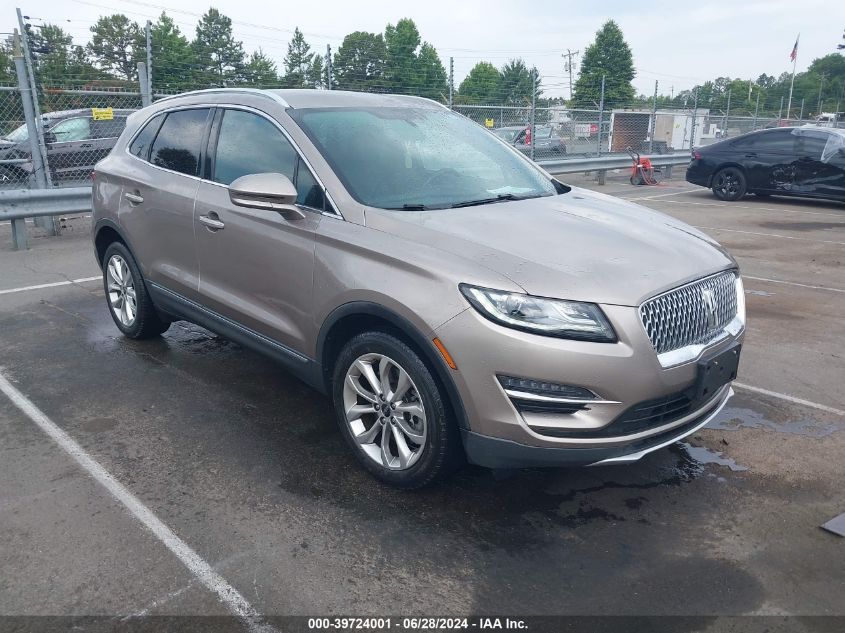 2019 Lincoln Mkc Select VIN: 5LMCJ2D99KUL37219 Lot: 39724001