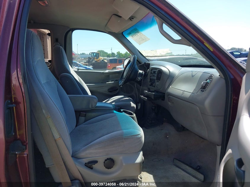 1997 Ford F-150 Lariat/Xl/Xlt VIN: 1FTDX1869VKA15054 Lot: 39724058