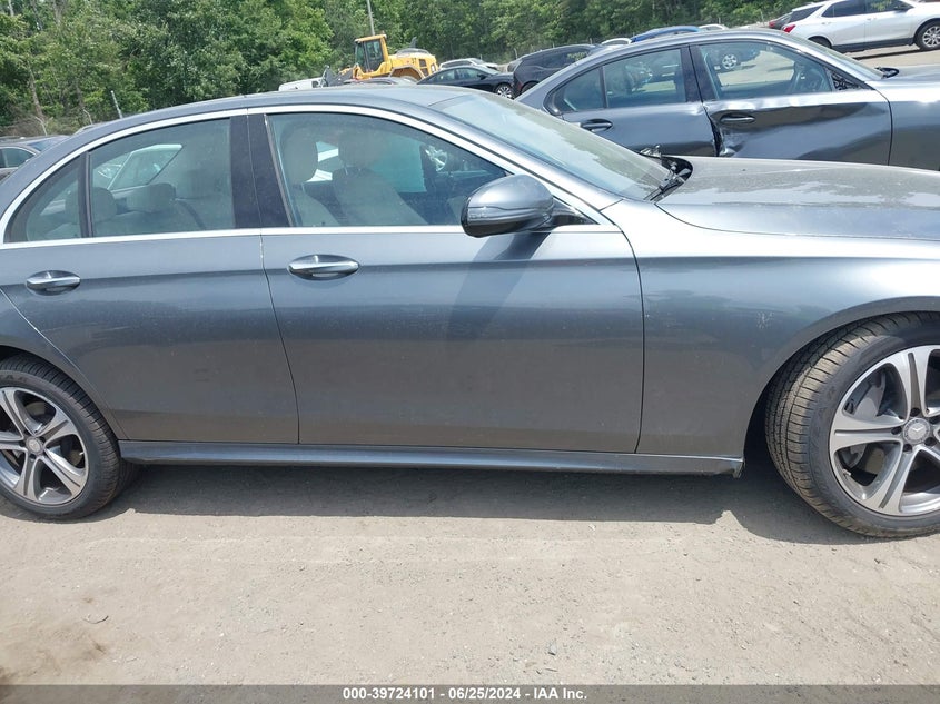 2017 Mercedes-Benz E 300 VIN: WDDZF4JB8HA080477 Lot: 39724101