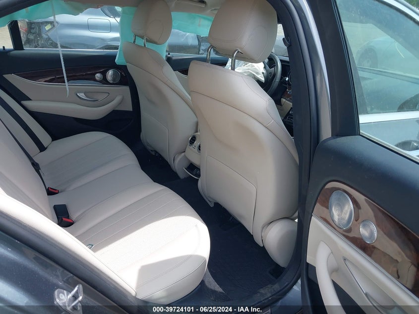 2017 Mercedes-Benz E 300 VIN: WDDZF4JB8HA080477 Lot: 39724101
