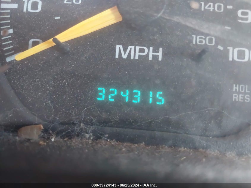 2000 Chevrolet Silverado 1500 Ls VIN: 1GCEK19V1YE234022 Lot: 39724143