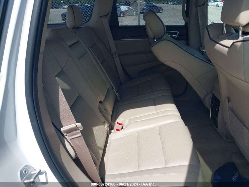 2018 Jeep Grand Cherokee Overland 4X2 VIN: 1C4RJECG0JC433781 Lot: 39724166