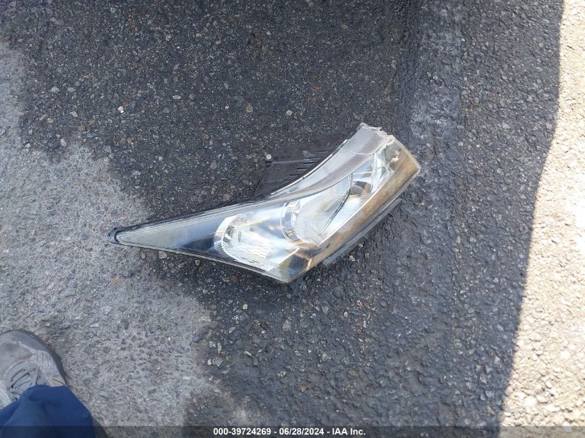 2015 Chevrolet Cruze Ls Auto VIN: 1G1PA5SGXF7290887 Lot: 39724269