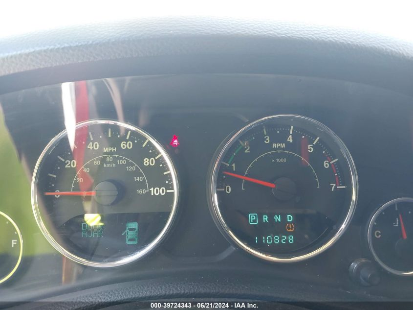 2011 Jeep Wrangler Unlimited Sport VIN: 1J4HA3H1XBL565415 Lot: 39724343