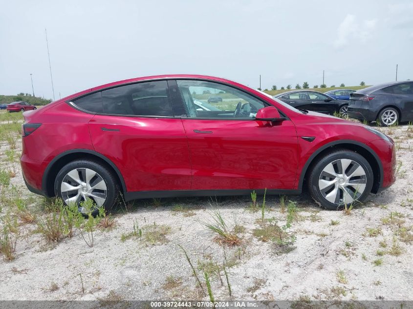 2024 Tesla Model Y Long Range Dual Motor All-Wheel Drive VIN: 7SAYGDEE0RA277000 Lot: 39724443