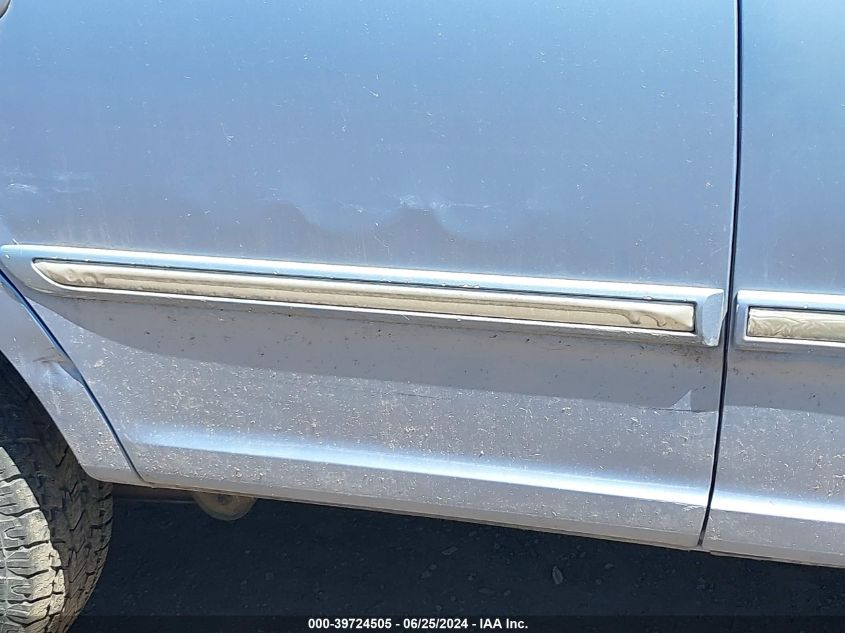 1997 Ford Expedition Eddie Bauer/Xlt VIN: 1FMEU18W7VLA55846 Lot: 39724505