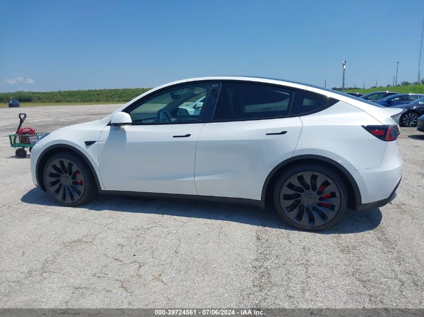 2024 Tesla Model Y Performance Dual Motor All-Wheel Drive VIN: 7SAYGDEF6RA278452 Lot: 39724561