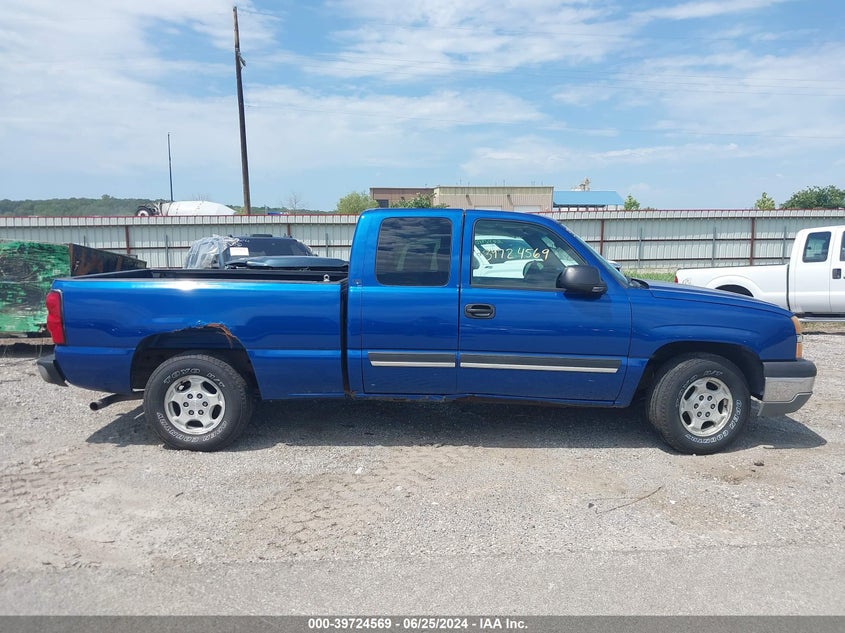 2004 Chevrolet Silverado 1500 Ls VIN: 2GCEC19T741105841 Lot: 39724569