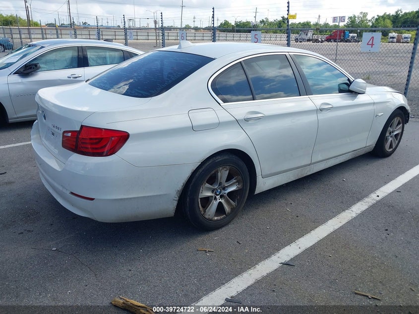 2011 BMW 528I VIN: WBAFR1C56BC742009 Lot: 39724722