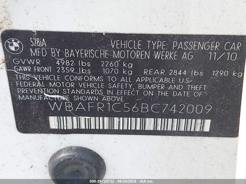 2011 BMW 528I VIN: WBAFR1C56BC742009 Lot: 39724722