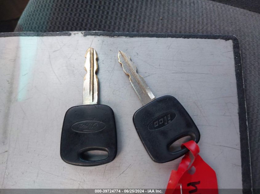 2002 Ford Focus Se VIN: 1FAFP34342W242405 Lot: 39724774