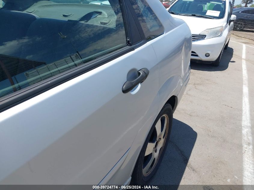 2002 Ford Focus Se VIN: 1FAFP34342W242405 Lot: 39724774