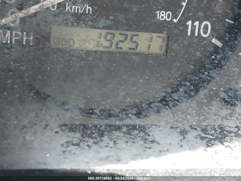 2002 Chevrolet Prizm VIN: 1Y1SK52852Z420611 Lot: 39724892