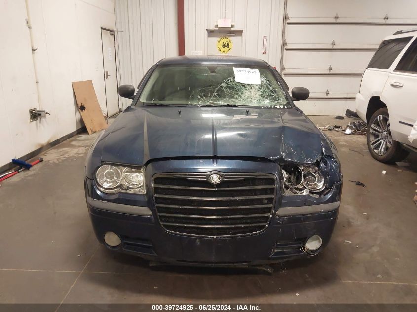 2006 Chrysler 300C VIN: 2C3KA63HX6H156906 Lot: 39724925