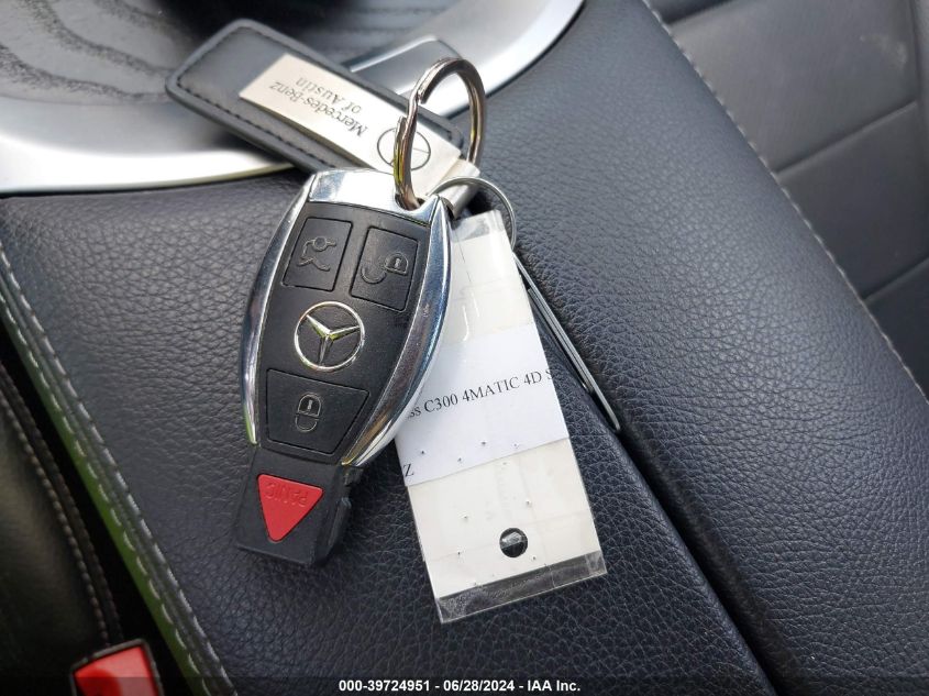 2016 Mercedes-Benz C 300 4Matic/Luxury 4Matic/Sport 4Matic VIN: 55SWF4KB9GU141416 Lot: 39724951
