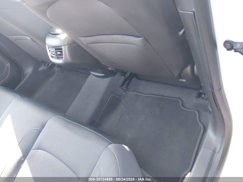 2018 Chevrolet Malibu Lt VIN: 1G1ZD5ST2JF143457 Lot: 39724989