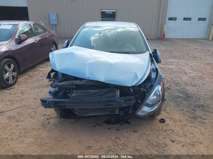 2013 Hyundai Accent Gls/Gs VIN: KMHCT4AE4DU490426 Lot: 39725002