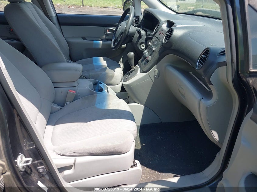 2007 Kia Rondo Lx V6 VIN: KNAFG526277112298 Lot: 39725019